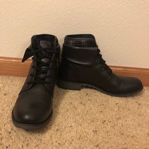 Plaid lined combat boots